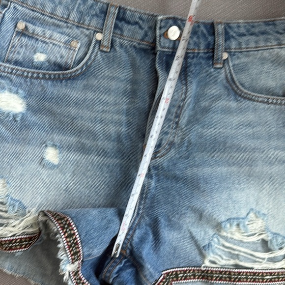 Anthropologie Pilcro Distressed Blue Jean Shorts with Embroidered Hem - Picture 11 of 13